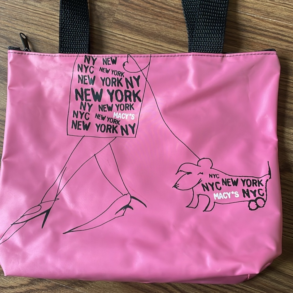 Y2K NYC Macy’s tote bubblegum pink with doodle girly pop souvenir zippered bag
